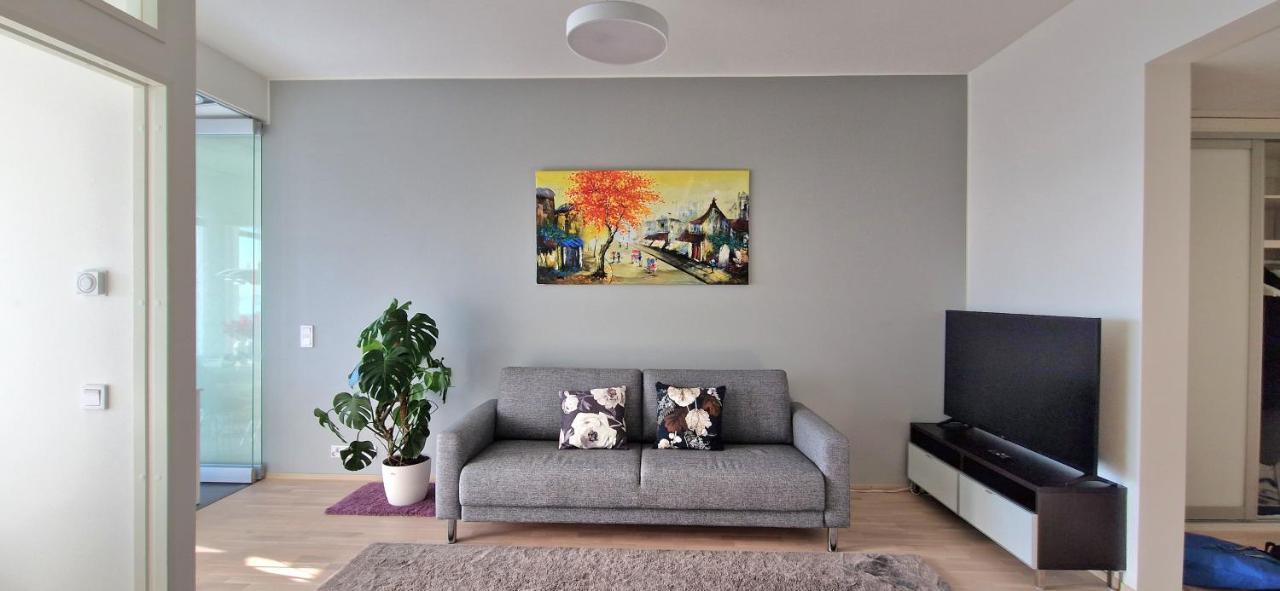 Sea & City View Home Near Nature Helsinki Bagian luar foto